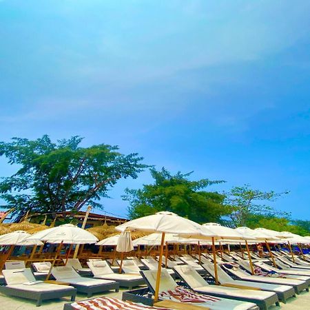 Blu D'Amare Hotel Gili Trawangan Kültér fotó